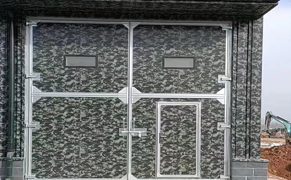 米东工业平开门