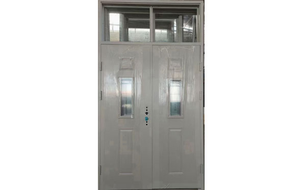 米东学校教室门